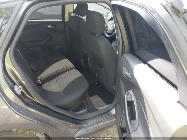 1FADP3K20HL222647 2017 FORD FOCUS - Image 8