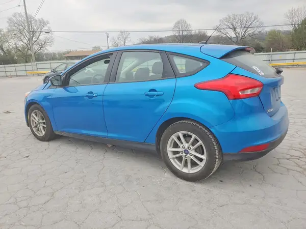 1FADP3K20HL243689 2017 FORD FOCUS - Image 2