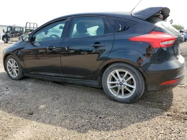 1FADP3K20HL244423 2017 FORD FOCUS - Image 2