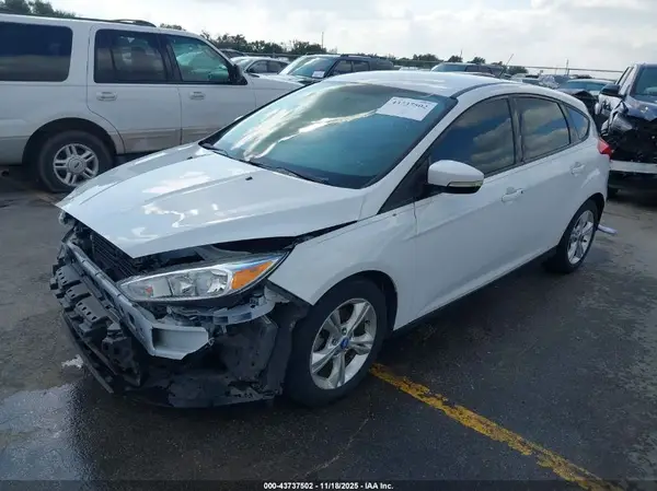 1FADP3K20HL244664 2017 FORD FOCUS - Image 2