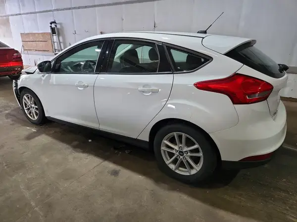 1FADP3K20HL246611 2017 FORD FOCUS - Image 2