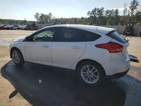 1FADP3K20HL251923 2017 FORD FOCUS - Image 2