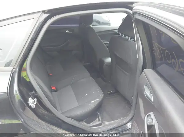 1FADP3K20HL260783 2017 FORD FOCUS - Image 8
