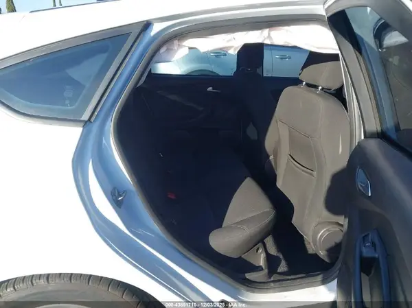1FADP3K20HL263702 2017 FORD FOCUS - Image 8