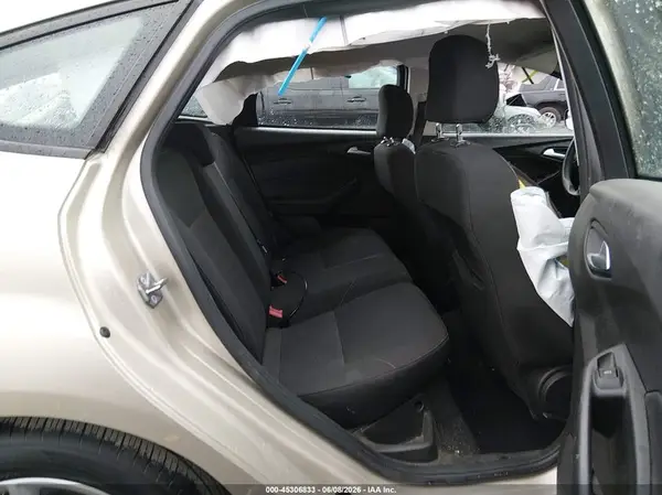 1FADP3K20HL271427 2017 FORD FOCUS - Image 8