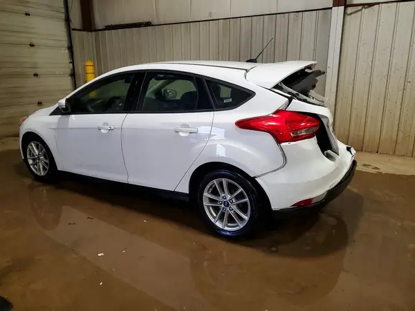 1FADP3K20HL272318 2017 FORD FOCUS - Image 2