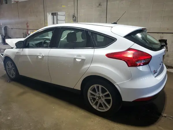 1FADP3K20HL277275 2017 FORD FOCUS - Image 2