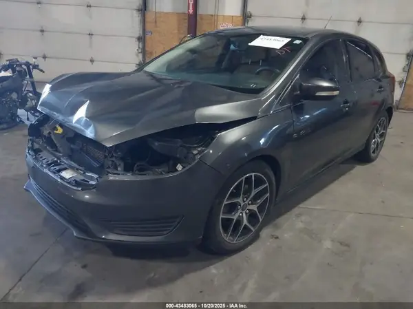 1FADP3K20HL282329 2017 FORD FOCUS - Image 2