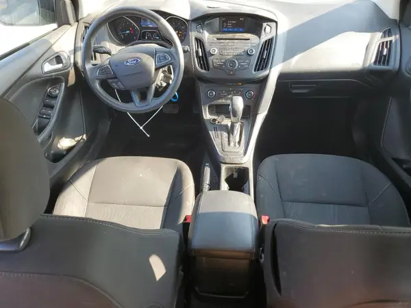 1FADP3K20HL283271 2017 FORD FOCUS - Image 8