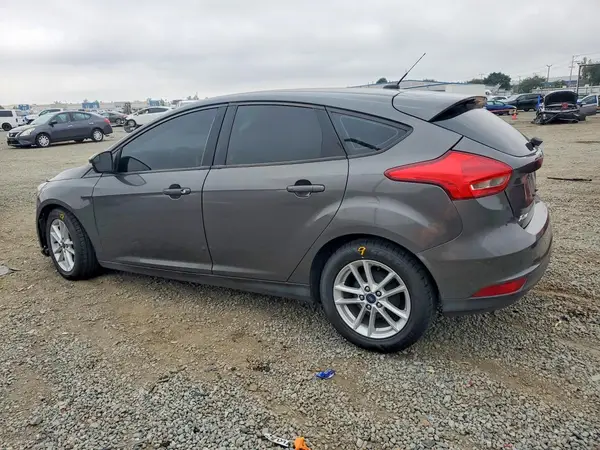 1FADP3K20HL319413 2017 FORD FOCUS - Image 2