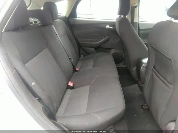 1FADP3K20HL336938 2017 FORD FOCUS - Image 8