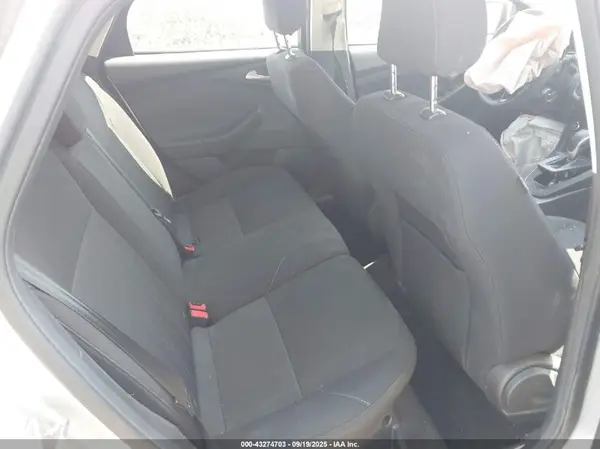 1FADP3K20JL203070 2018 FORD FOCUS - Image 8
