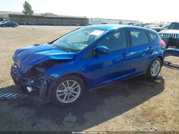 1FADP3K20JL211802 2018 FORD FOCUS - Image 2