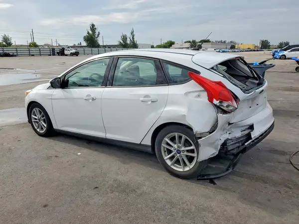 1FADP3K20JL218006 2018 FORD FOCUS - Image 2