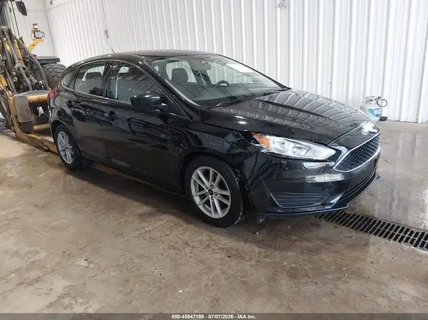 1FADP3K20JL230379 2018 FORD FOCUS - Image 1