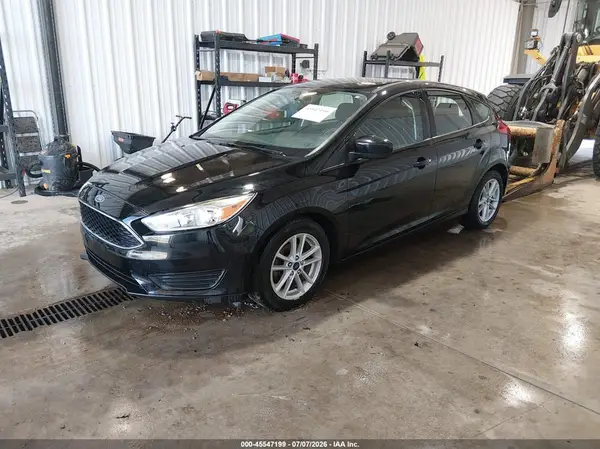 1FADP3K20JL230379 2018 FORD FOCUS - Image 2