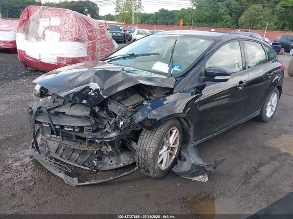 1FADP3K20JL254715 2018 FORD FOCUS - Image 2