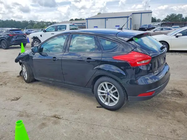 1FADP3K20JL256089 2018 FORD FOCUS - Image 2