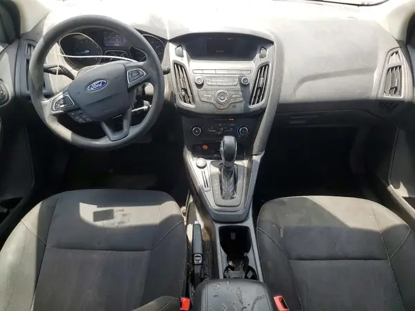 1FADP3K20JL256089 2018 FORD FOCUS - Image 8