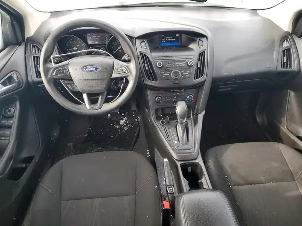 1FADP3K20JL257260 2018 FORD FOCUS - Image 8
