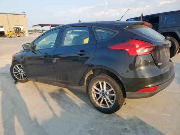 1FADP3K20JL261082 2018 FORD FOCUS - Image 2