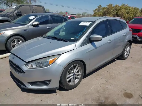 1FADP3K20JL270767 2018 FORD FOCUS - Image 2