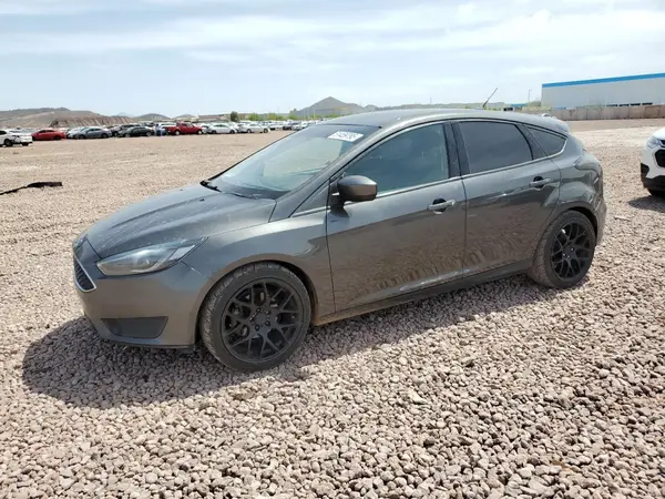 1FADP3K20JL278660 2018 FORD FOCUS - Image 1