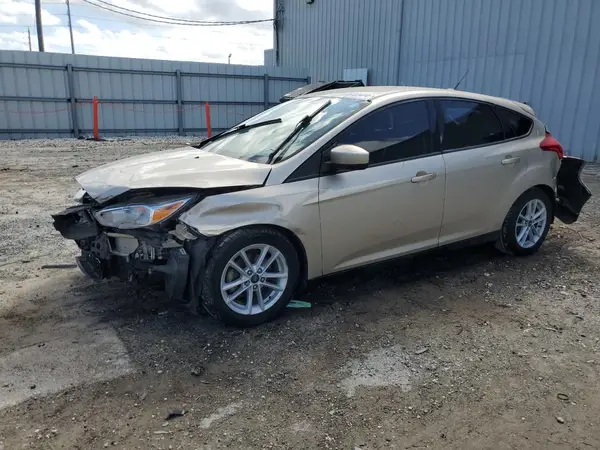 1FADP3K20JL281591 2018 FORD FOCUS - Image 1