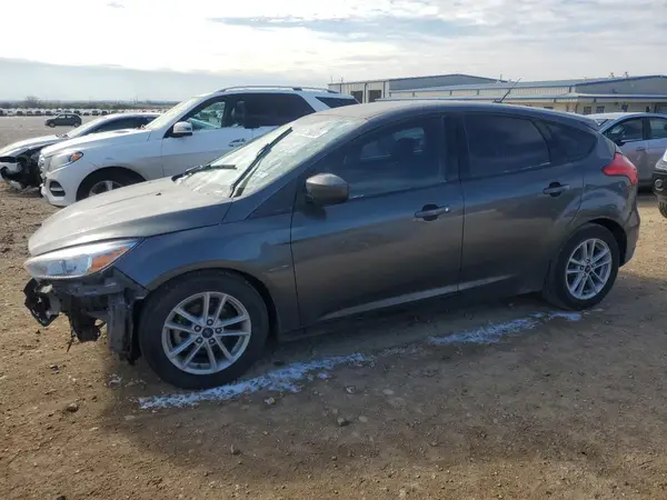 1FADP3K20JL286922 2018 FORD FOCUS - Image 1