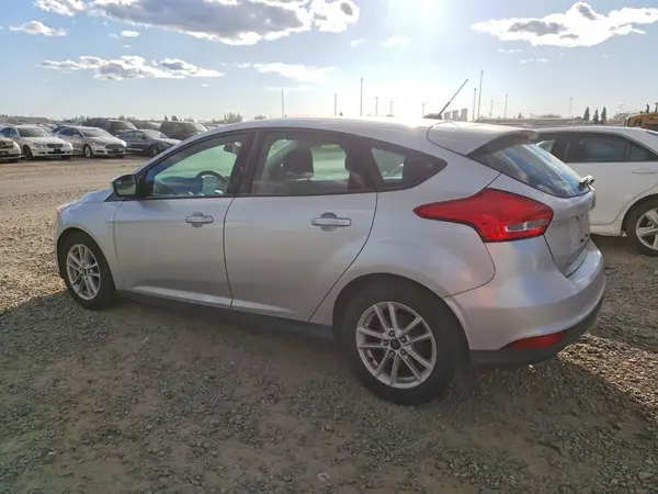 1FADP3K20JL297595 2018 FORD FOCUS - Image 2