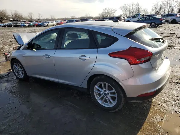 1FADP3K20JL300401 2018 FORD FOCUS - Image 2