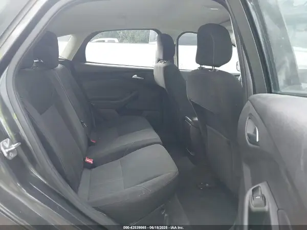 1FADP3K20JL311429 2018 FORD FOCUS - Image 8