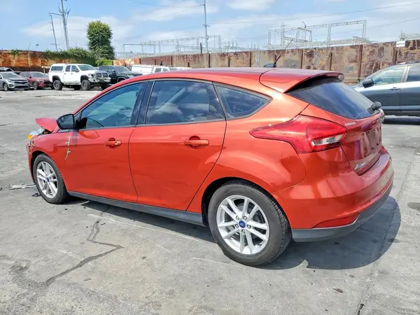 1FADP3K20JL322494 2018 FORD FOCUS - Image 2