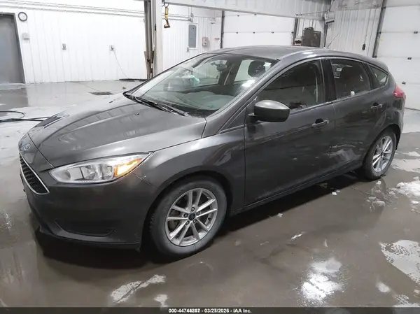 1FADP3K20JL329106 2018 FORD FOCUS - Image 2