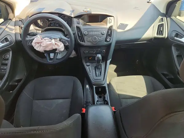 1FADP3K20JL330577 2018 FORD FOCUS - Image 8