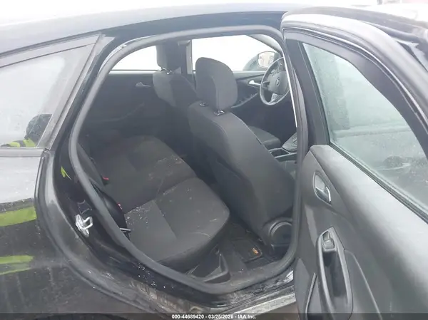 1FADP3K20JL331874 2018 FORD FOCUS - Image 8