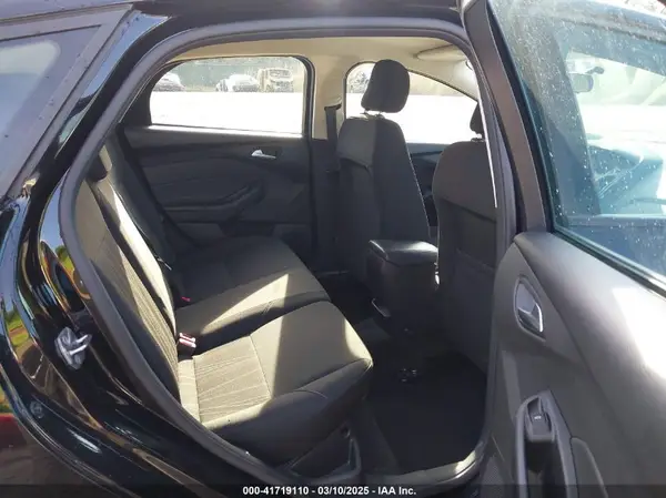 1FADP3K20JL332359 2018 FORD FOCUS - Image 8
