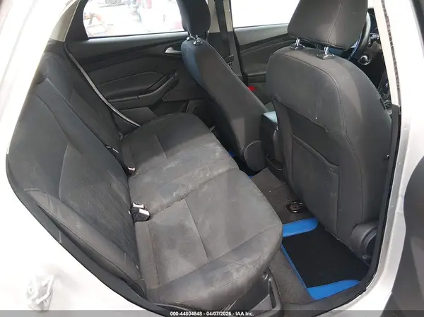 1FADP3K21GL213812 2016 FORD FOCUS - Image 8