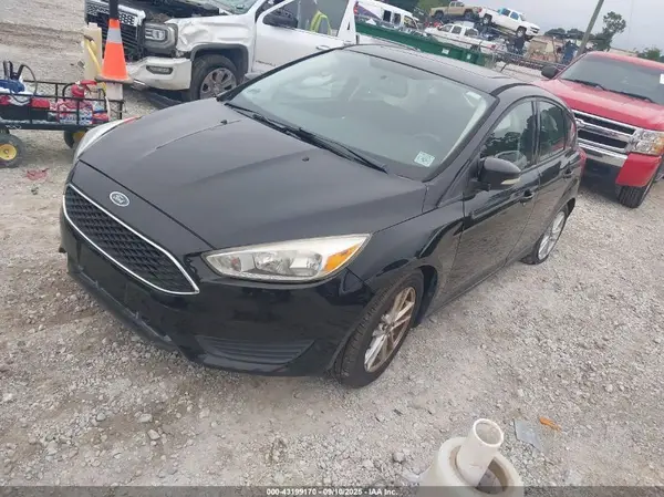 1FADP3K21GL216581 2016 FORD FOCUS - Image 2