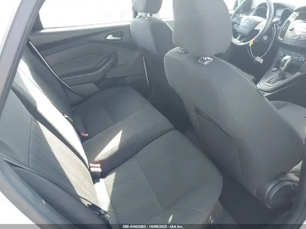 1FADP3K21GL221814 2016 FORD FOCUS - Image 8