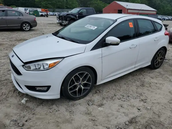 1FADP3K21GL227919 2016 FORD FOCUS - Image 1