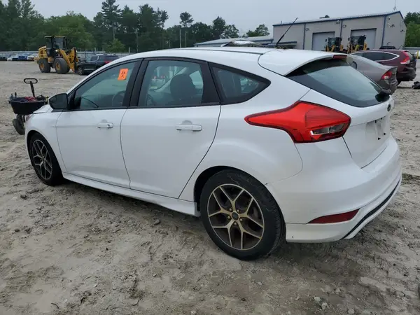 1FADP3K21GL227919 2016 FORD FOCUS - Image 2