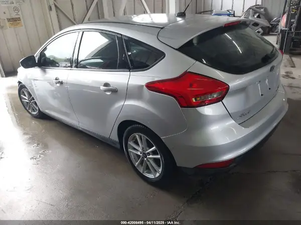 1FADP3K21GL236460 2016 FORD FOCUS - Image 2