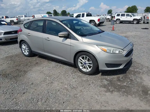 1FADP3K21GL256904 2016 FORD FOCUS - Image 1