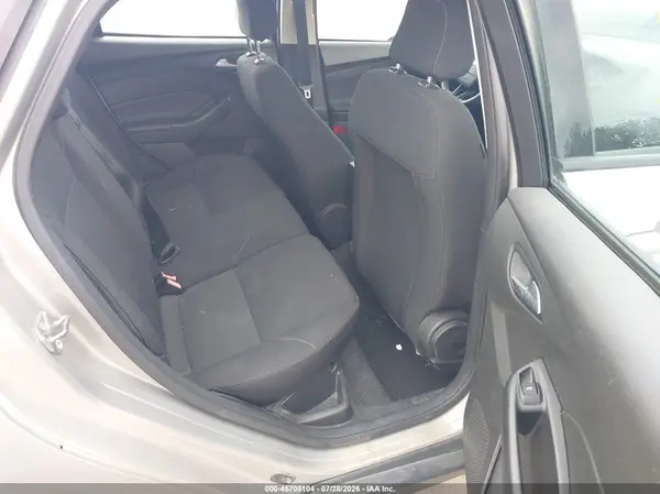 1FADP3K21GL259107 2016 FORD FOCUS - Image 8