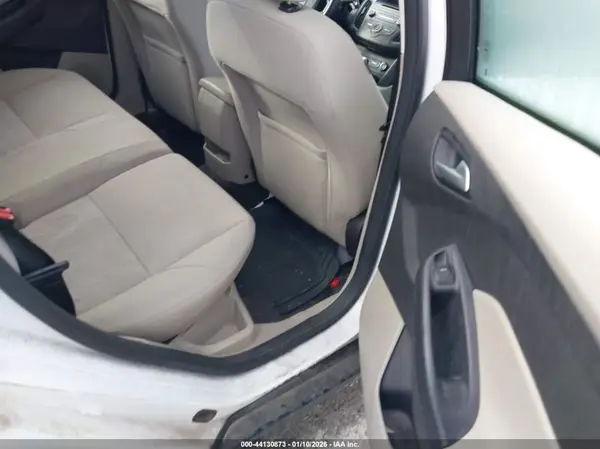 1FADP3K21GL272116 2016 FORD FOCUS - Image 8