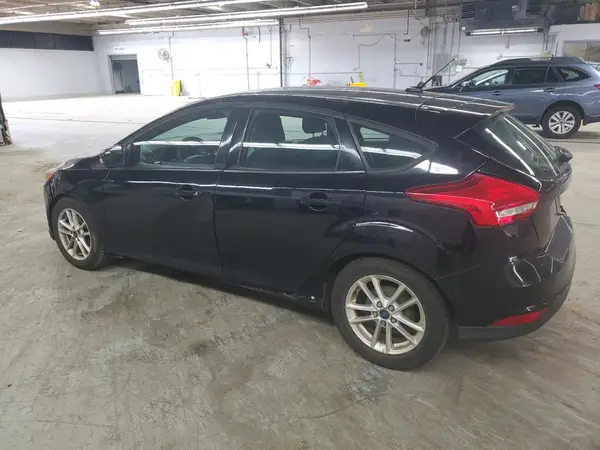 1FADP3K21GL294147 2016 FORD FOCUS - Image 2