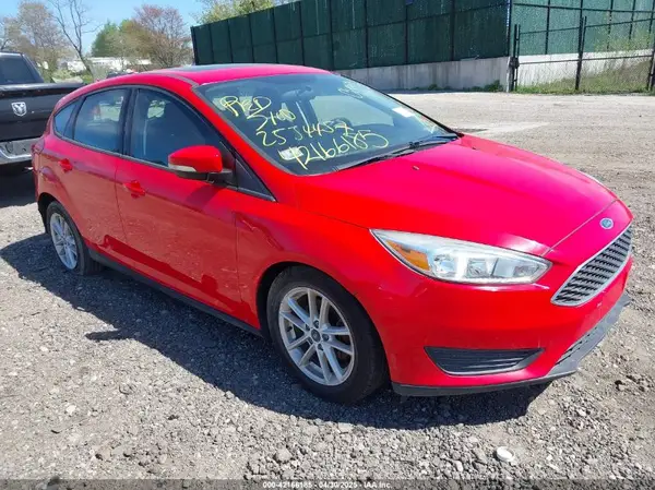 1FADP3K21GL294326 2016 FORD FOCUS - Image 1