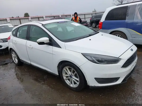 1FADP3K21GL294603 2016 FORD FOCUS - Image 1