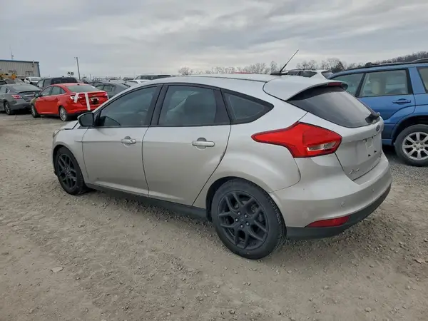 1FADP3K21GL307687 2016 FORD FOCUS - Image 2